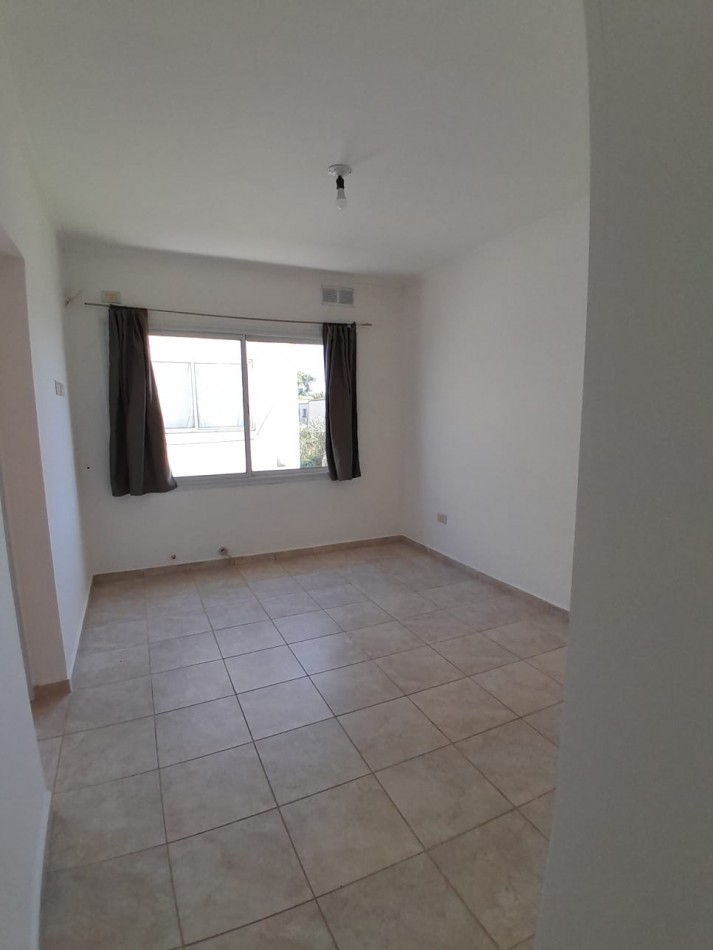 En alquiler departamento un dormitorio Oro Verde !