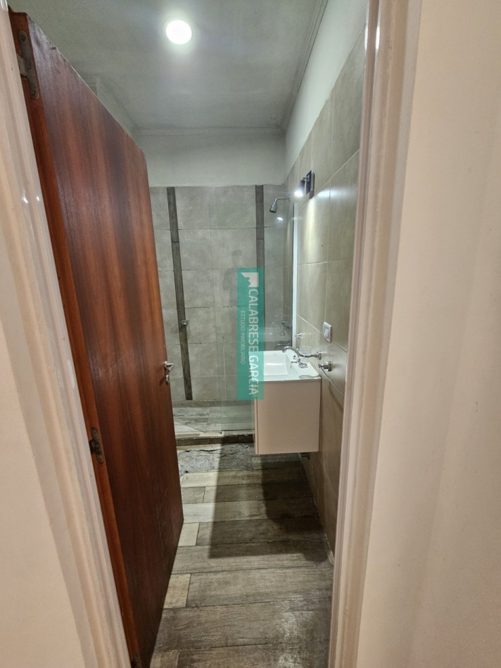 SE ALQUILA CASA DE 3 DORMITORIOS ZONA LA TOMA 