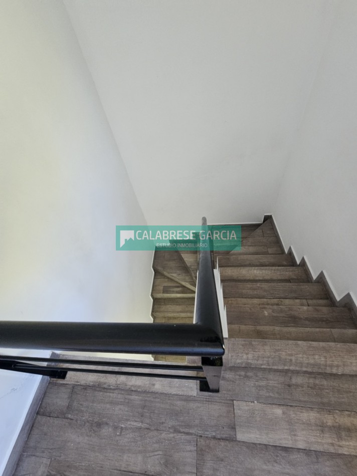 SE ALQUILA CASA DE 3 DORMITORIOS ZONA LA TOMA 