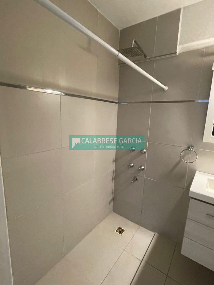 SE VENDE DEPARTAMENTO ZONA PARQUE RECICLADO