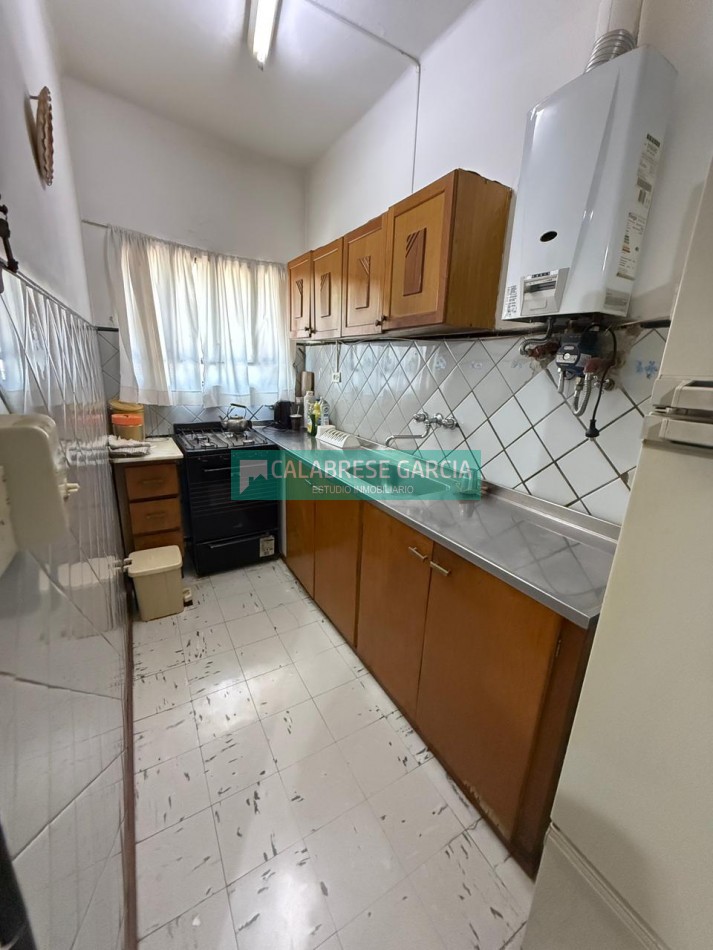 SE VENDE CASA ZONA CENTRO PARA ENTRAR A VIVIR