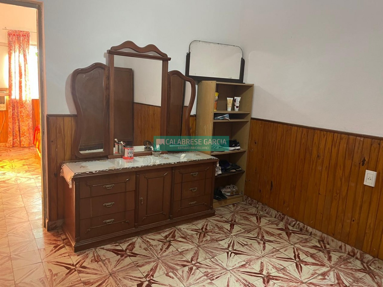 Se vende casa zona Plaza Saenz Peña