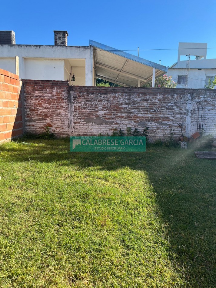 Oportunidad Casa en esquina Blas Parera y Zuviria!