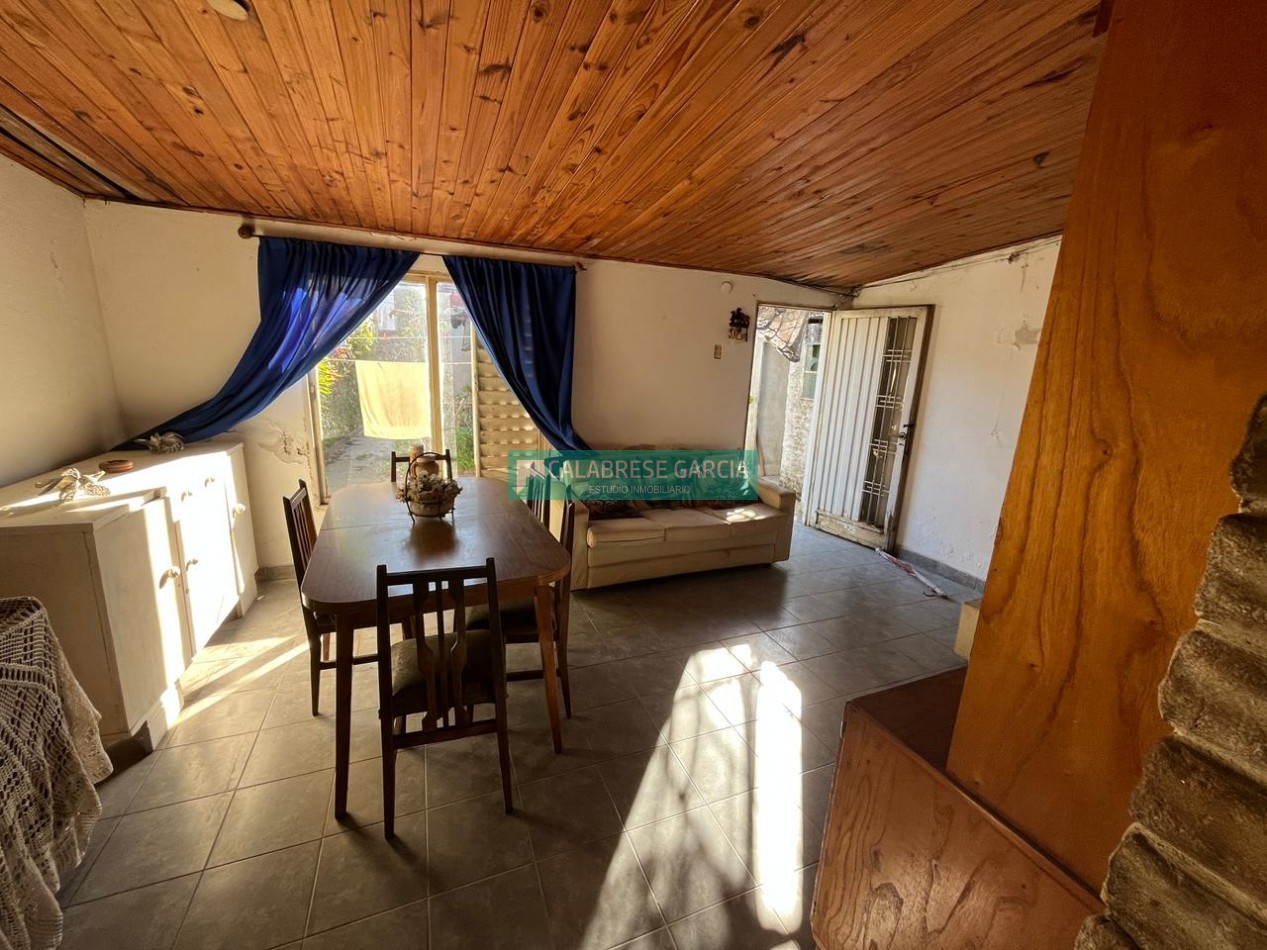 Se vende casa zona Plaza Saenz Peña