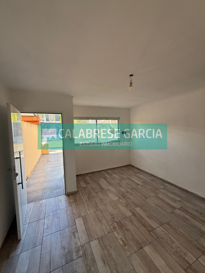 Se vende duplex zona Paracao 