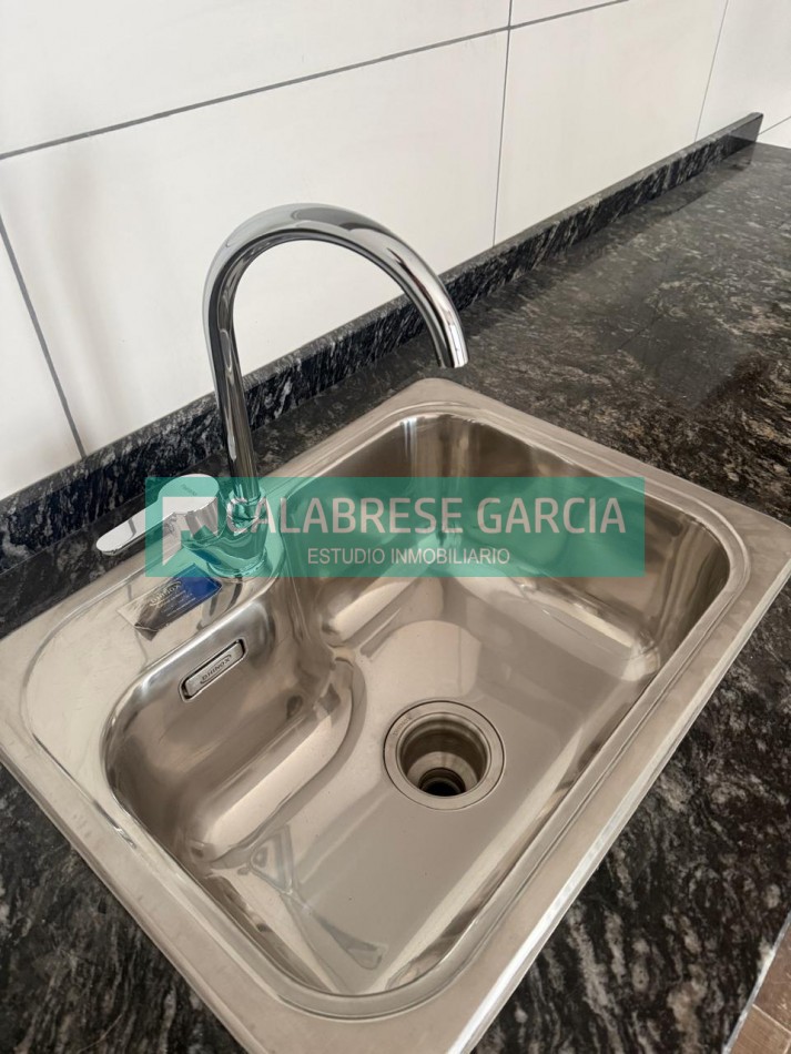 En venta departamento tres dormitorios zona centro ! 