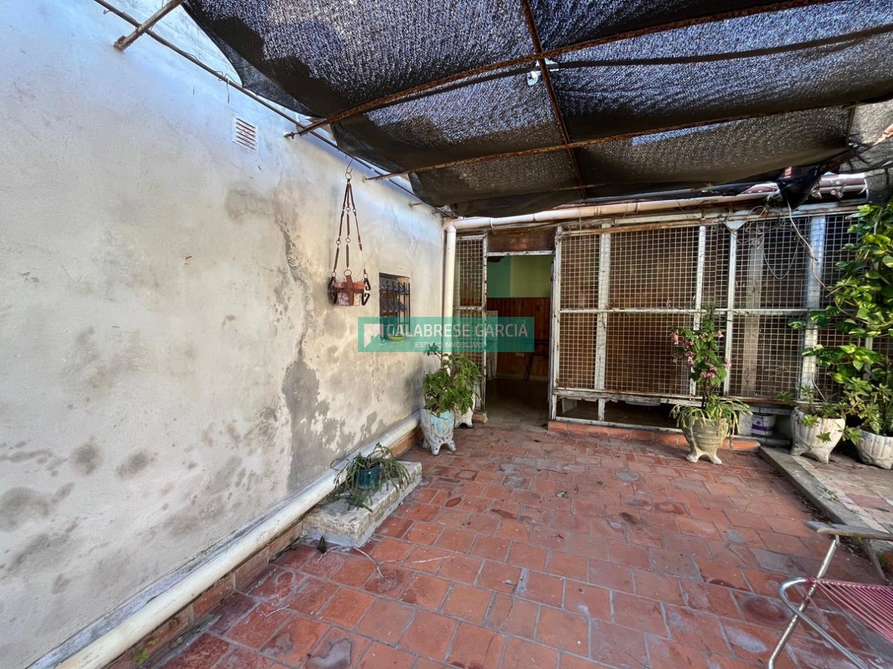 Se vende casa zona Plaza Saenz Peña