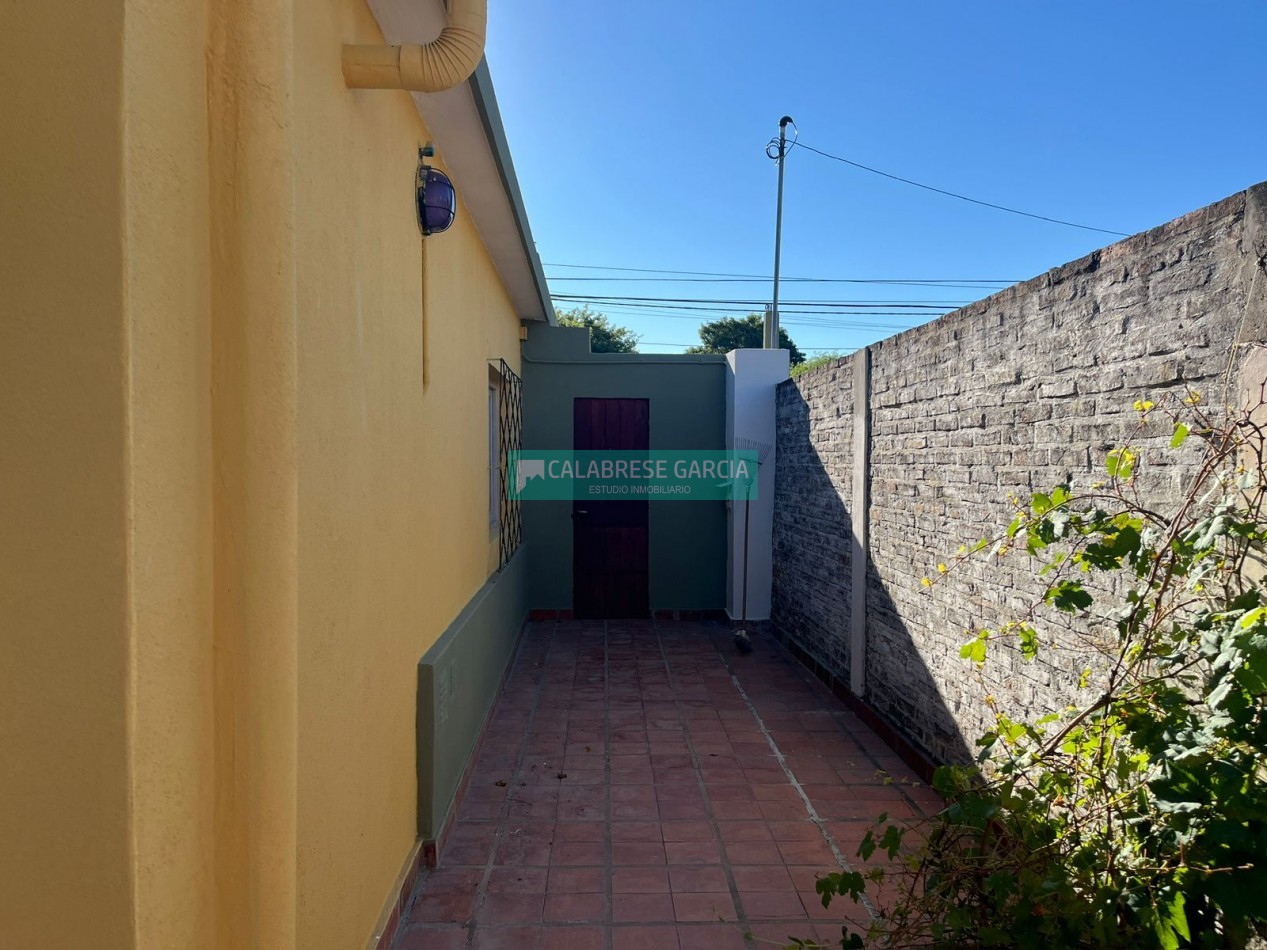 Oportunidad Casa en esquina Blas Parera y Zuviria!