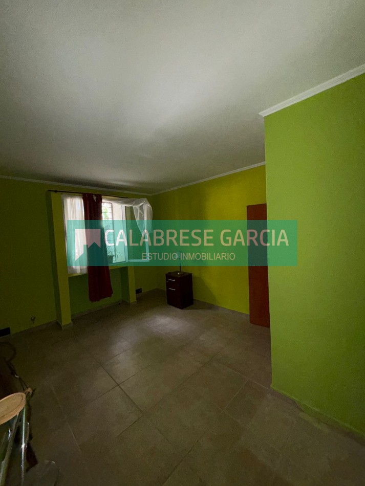 se vende PH en planta baja en calle Maipu