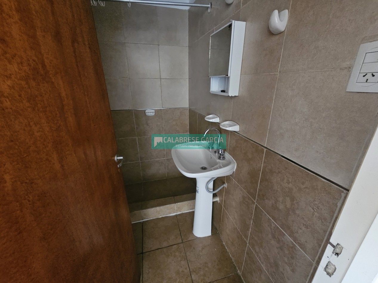 SE ALQUILA DEPARTAMENTO DE UN DORMITORIO ZONA CENTRO 