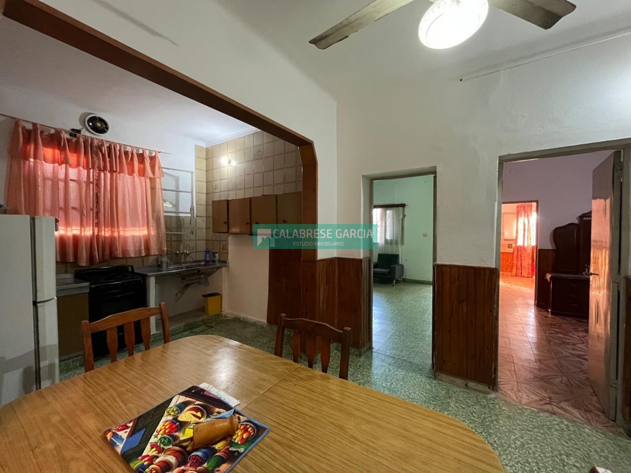 Se vende casa zona Plaza Saenz Peña