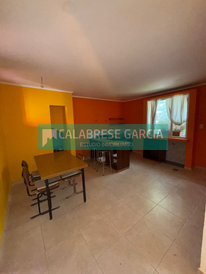 se vende PH en planta baja en calle Maipu