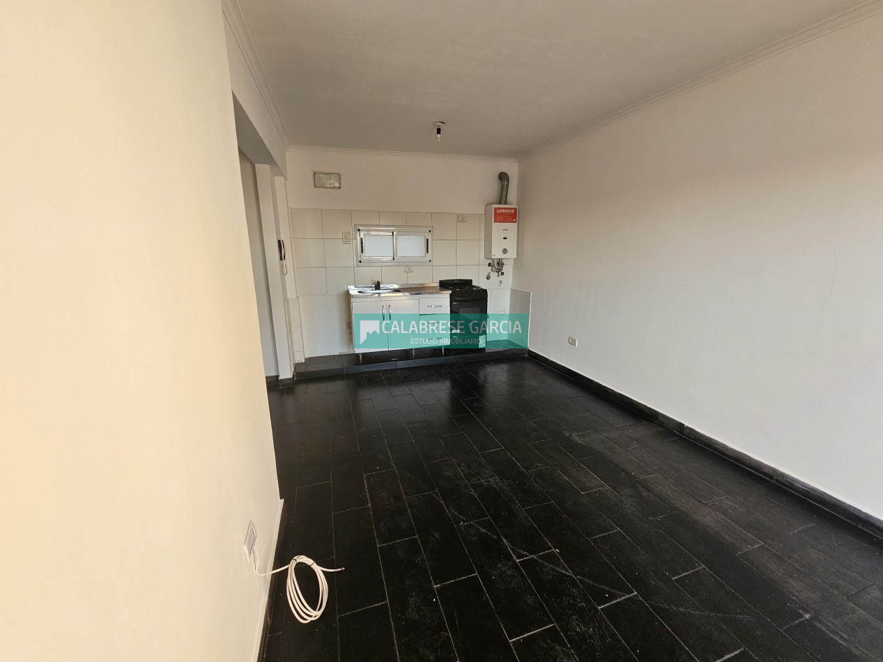 SE ALQUILA DEPARTAMENTO DE UN DORMITORIO ZONA CENTRO 