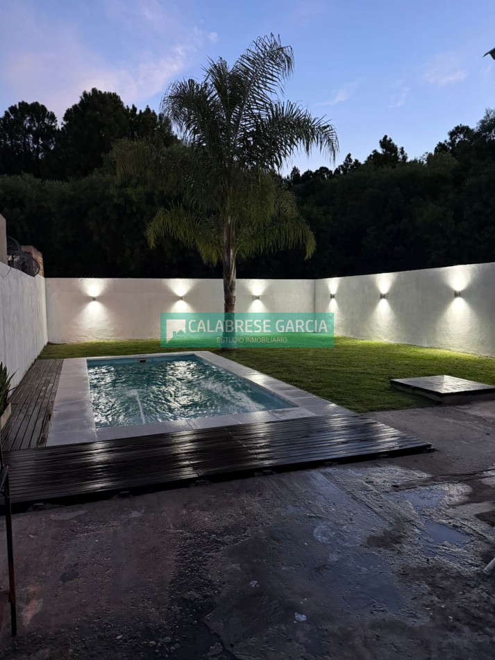 SE ALQUILA CASA 3 DORMITORIO CON PISCINA ZONA CRISOLOGO LARRALDE Y ZANNI