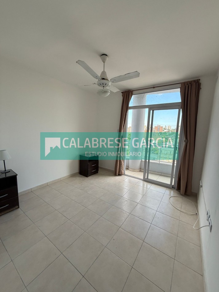 En venta departamento de un dormitorio , excelente vista , balcon corrido ! 