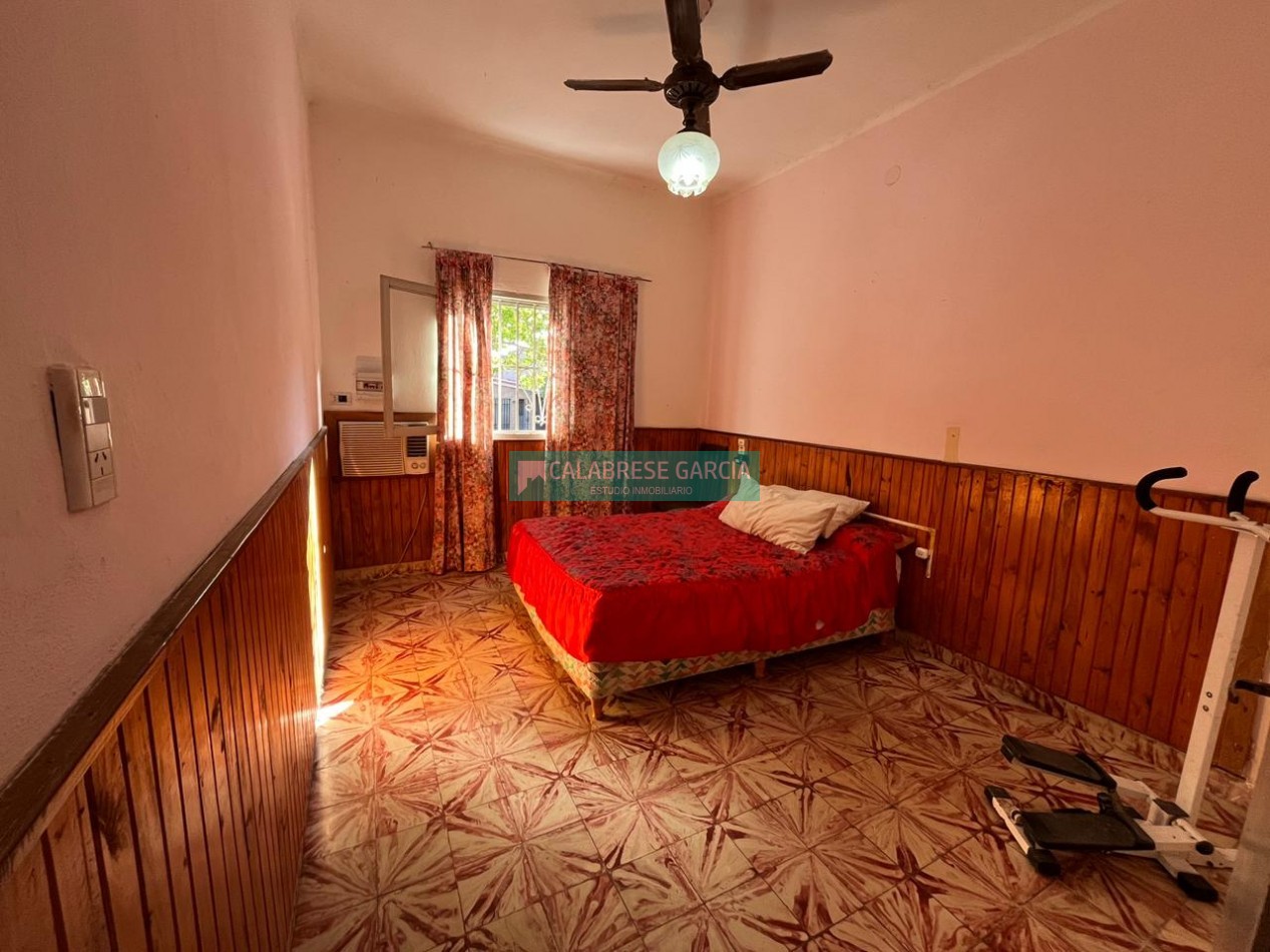 Se vende casa zona Plaza Saenz Peña