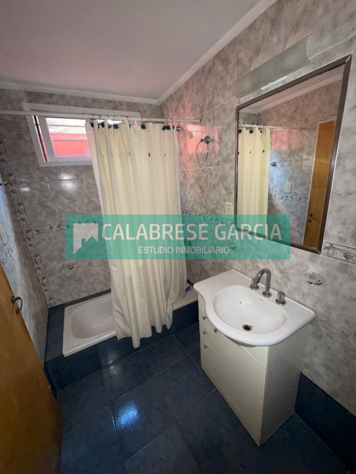se vende PH en planta baja en calle Maipu