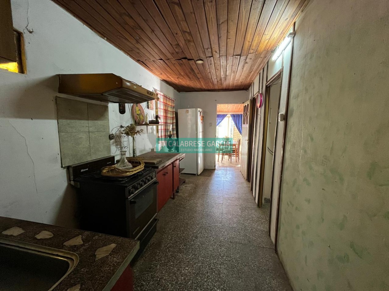 Se vende casa zona Plaza Saenz Peña