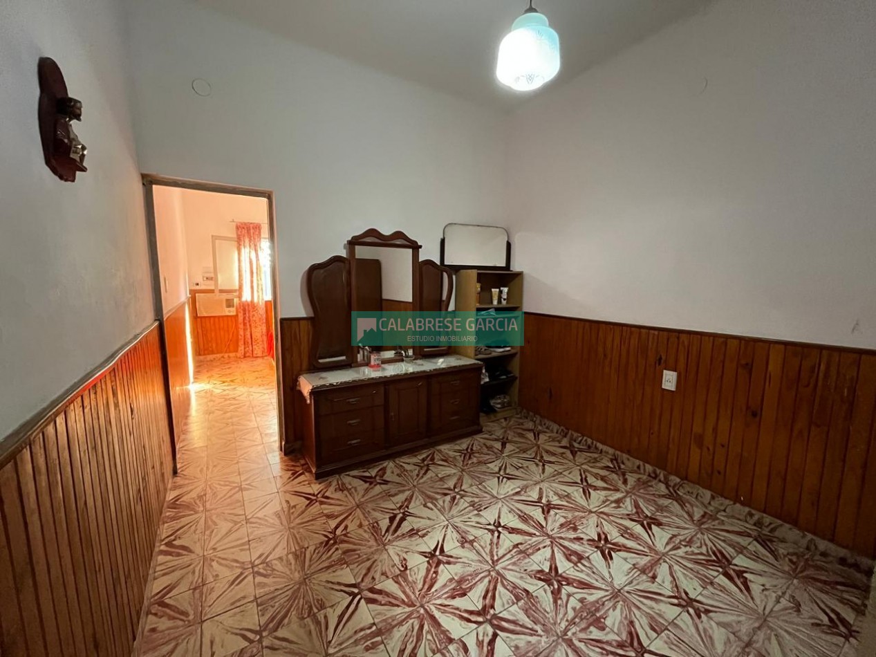 Se vende casa zona Plaza Saenz Peña