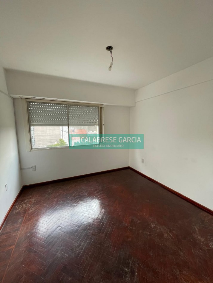 SE VENDE DEPARTAMENTO ZONA PARQUE RECICLADO