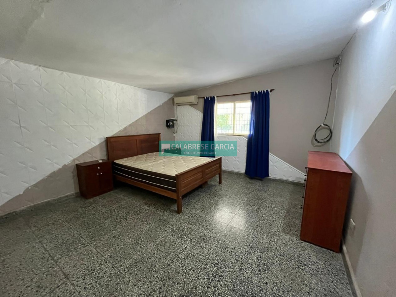 Alquilo casa  amoblada sobre Garrigo casi Miguel David