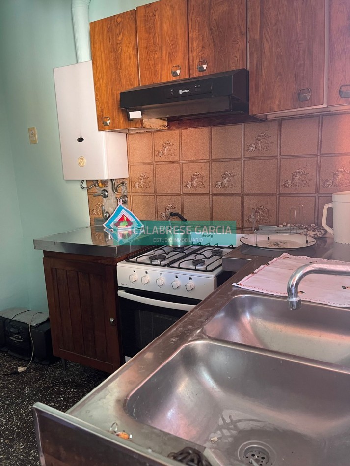 Oportunidad Casa en esquina Blas Parera y Zuviria!