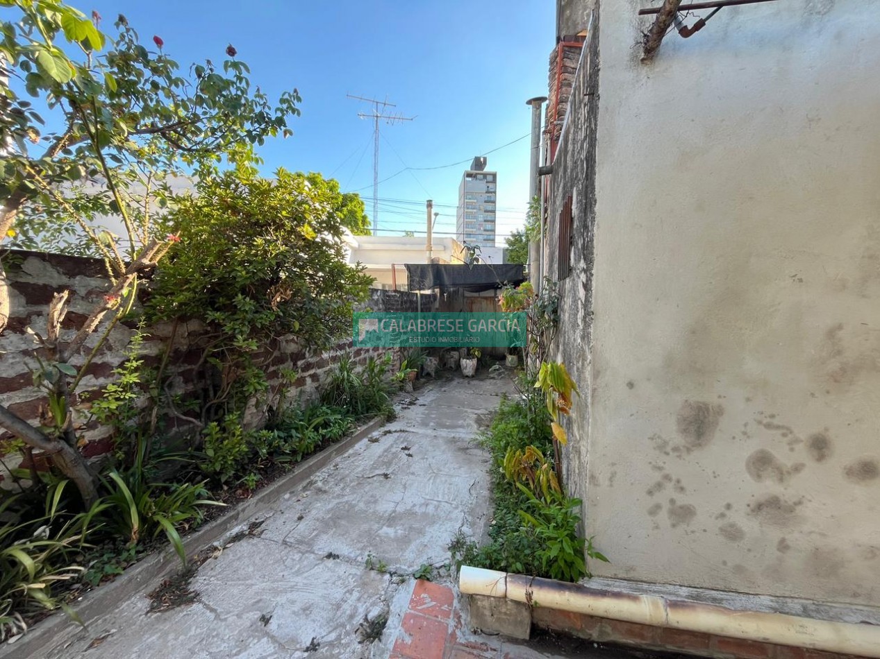 Se vende casa zona Plaza Saenz Peña