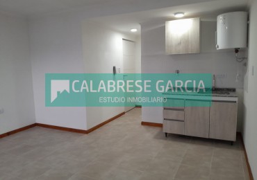 En venta monoambiente , dentro de bulevares , edificio con ascensor !