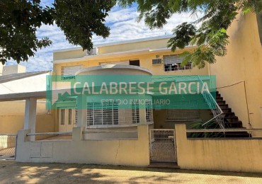 se vende planta alta en calle Maipu